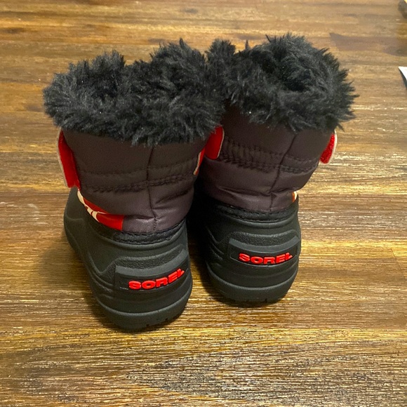 Sorel: Toddler Snow Commander Boot - Picture 3 of 5